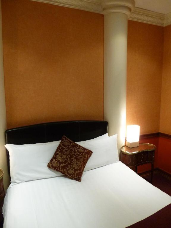 Russell Court Hotel Dublin Ngoại thất bức ảnh