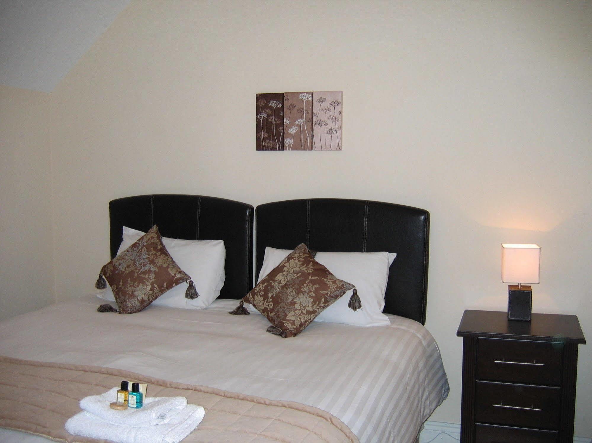 Russell Court Hotel Dublin Ngoại thất bức ảnh