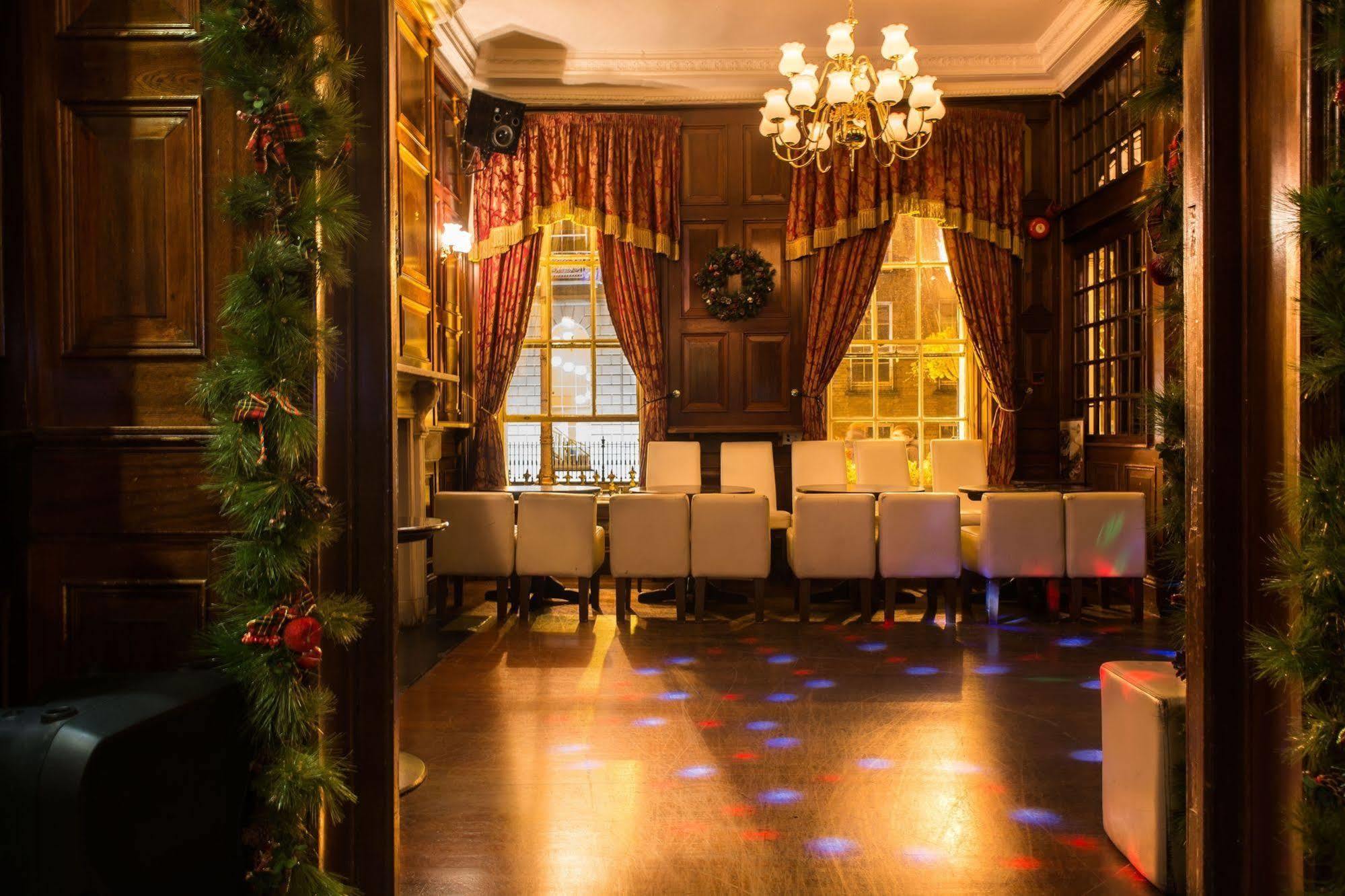 Russell Court Hotel Dublin Ngoại thất bức ảnh